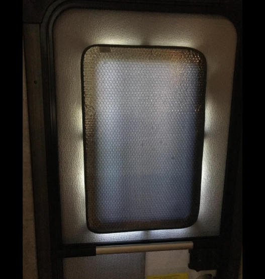 Camco 45167 REFLECTIVE DOOR COVER