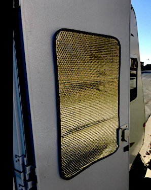 Camco 45167 REFLECTIVE DOOR COVER