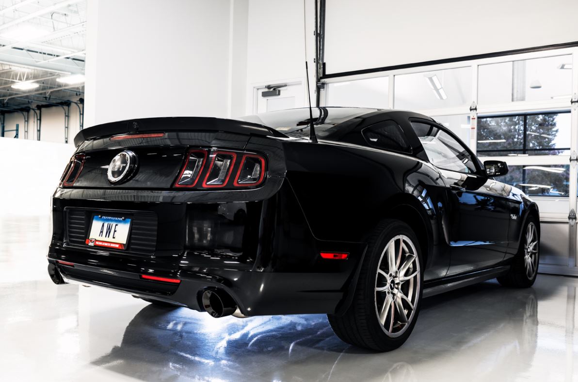 AWE Tuning Touring Edition Axle Back - Bla For Ford Mustang