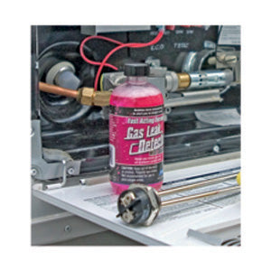 Camco Gas Leak Detector W/Daubr